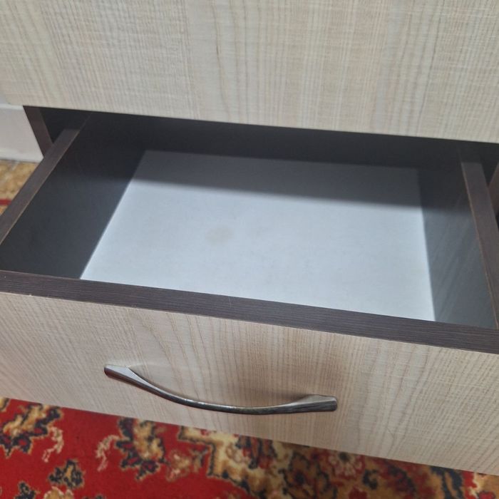 Детский шкаф в хорошем состоянии