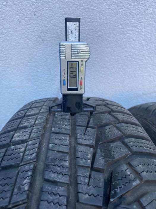 Set 4 anvelope Iarnă Hankook Winter I’Cept Evo 2 SUV 215 70 R16 100T