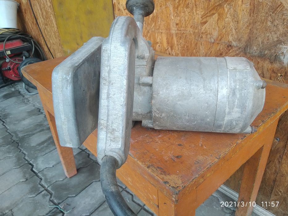 Обрезная пила на 380 Вольт