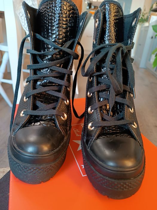 Нови кецове converse