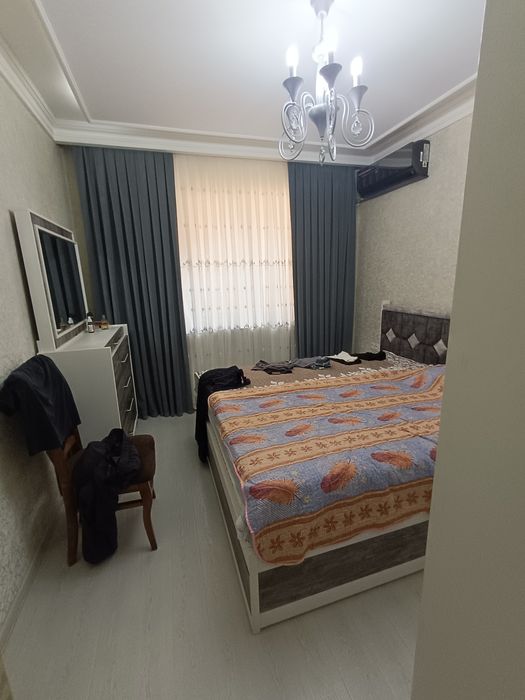 Продается  Юнусабад -14 4/1/5