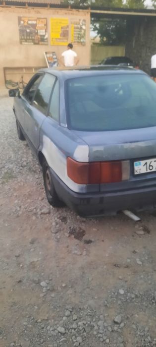 Ауди 80 Ауди 80.