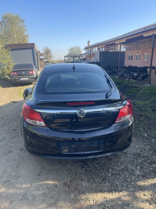 Dezmembrez opel insignia 2.0 a20dt m32