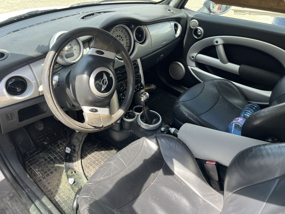 Mini Cooper 1.6 , Мини Купър 1.6 бензин ръчка На Части !!!