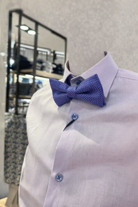 Официален костюм