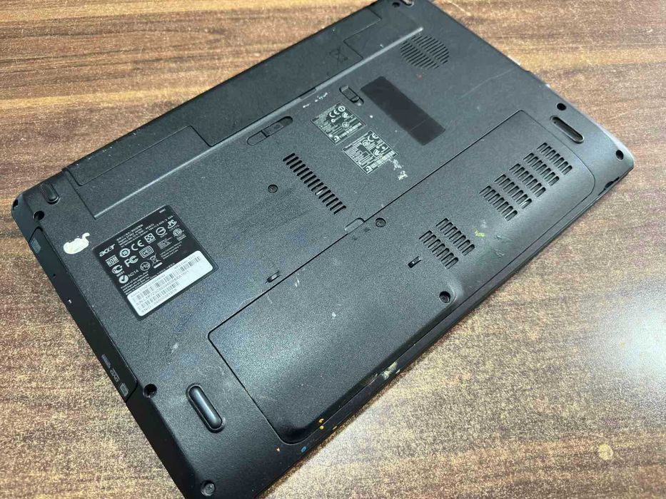 Продавам лаптоп Acer Aspire 5736Z