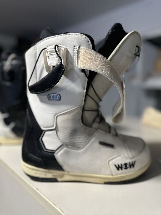 Boots Snowboard Deeluxe ID 7.1 WOW Unisex 39 25 cm