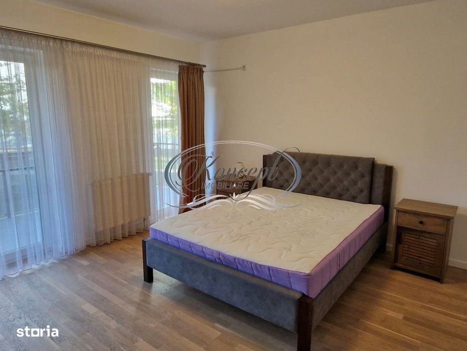 Apartament cu o camera si terasa, Iris