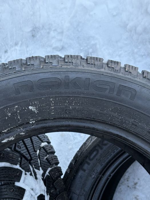 225/60/18 пара зима