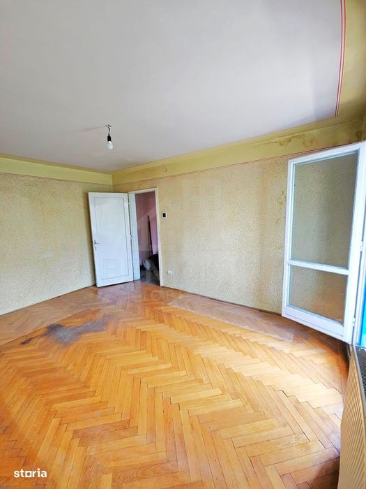 2 Decomandate-43mp-Etajul 3-Centrala termica-Cartier Astra-Brasov