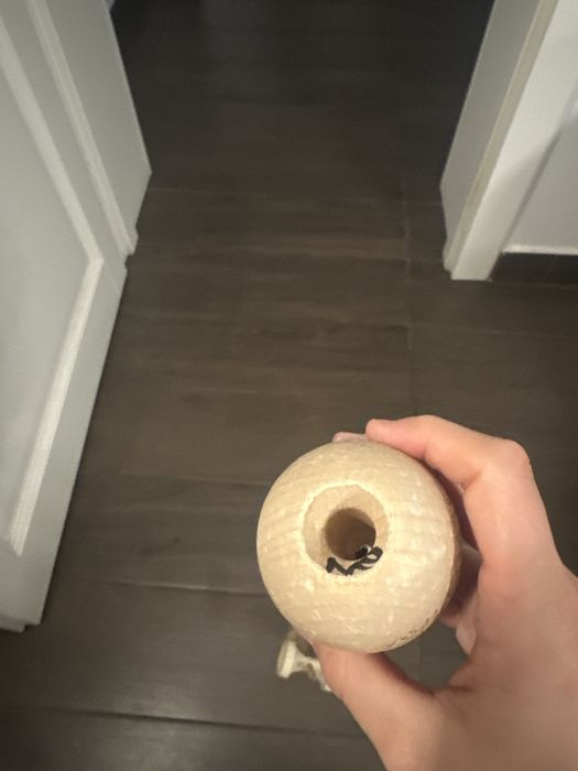 Kendama Miguel foarte putin folisita cu ken answer mark cu cupe masive