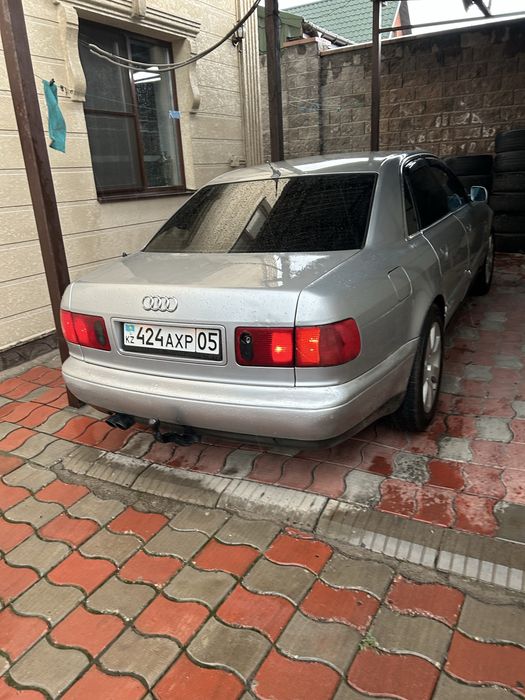 Продам Audi a8 3.7