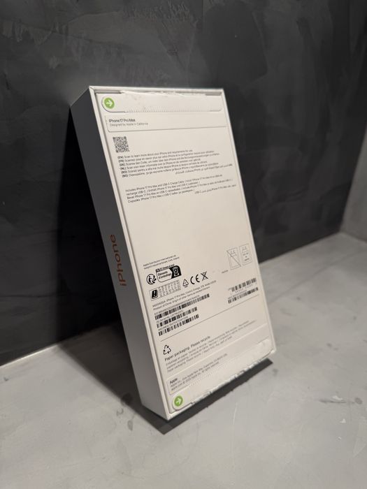 ЧИСТО НОВ Iphone 17 Pro Max 2TB Orange