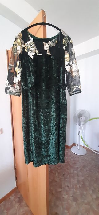Продам красивое платье