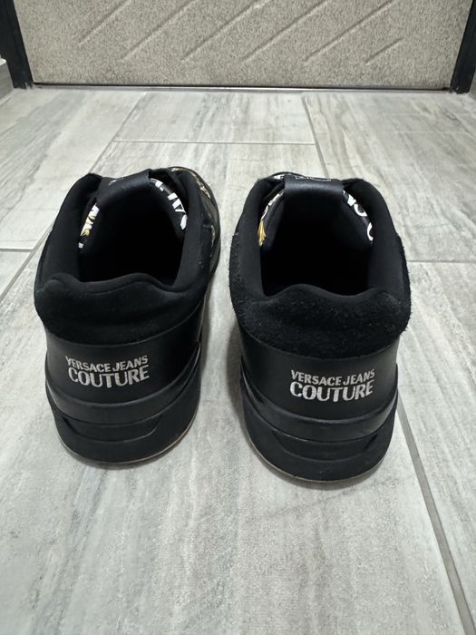 Обувки VERSACE..