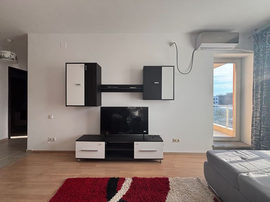 Ofer spre inchiriere apartament Green Park