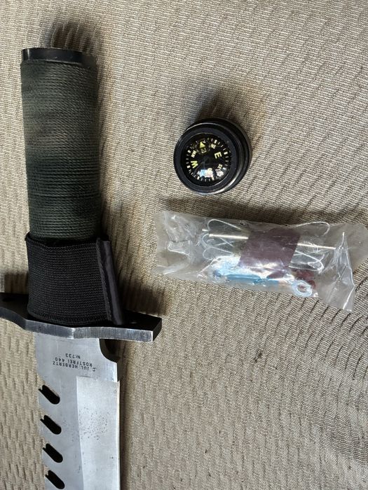 Нож за лов и оцеляване