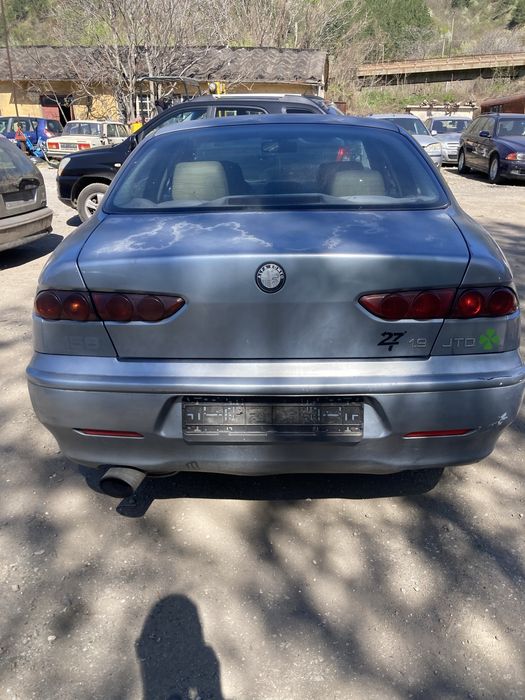 Алфа Ромео 156 1.9 цяла за части.