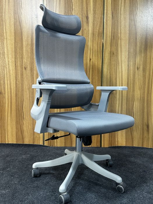 Har-xil turdagi 1yil kafolatga egan bolgan ergonomik kreslolar