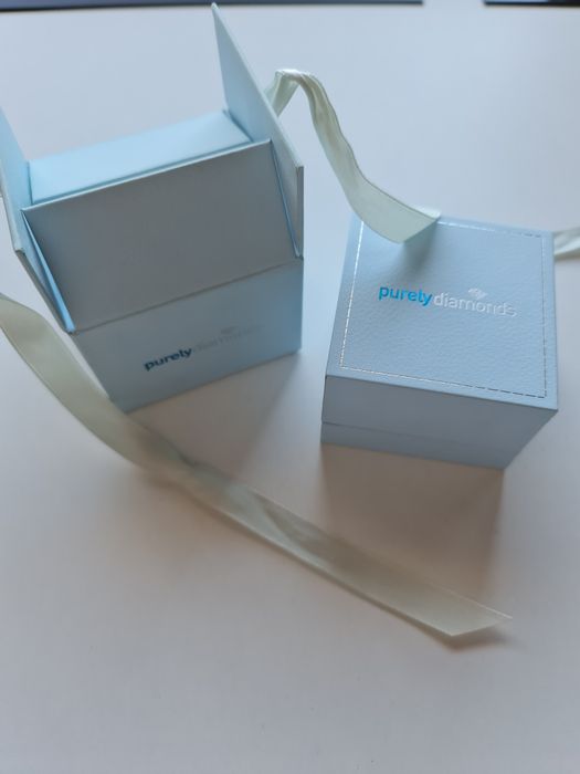 Inel de logodna, aur alb 18K și diamante