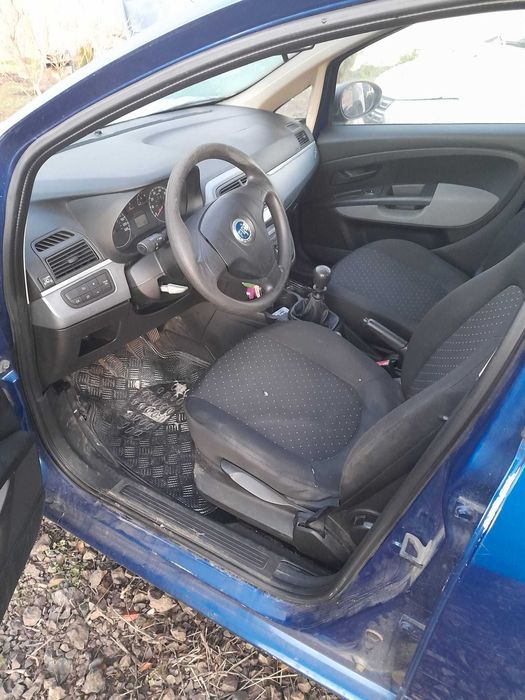 Vând Fiat Grande Punto