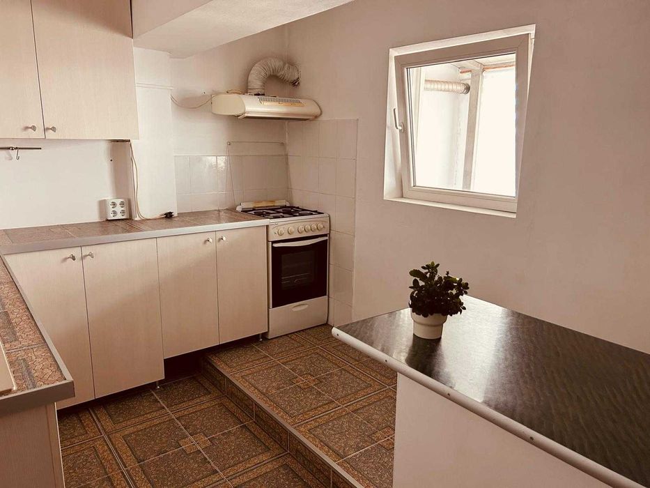 Garsoniera de inchirirat terasa 25 mp str dna Ghica