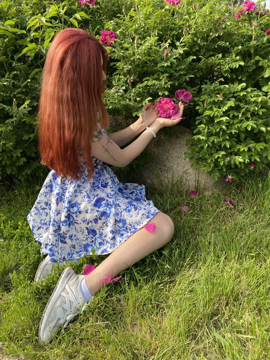 Продам платье, S (42-44)