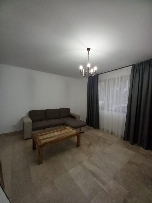 DE INCHIRIAT APARTAMENT -  2 camere - Proprietar