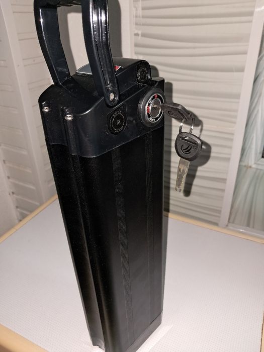 Продаётся  акомулятор   для велосипеда