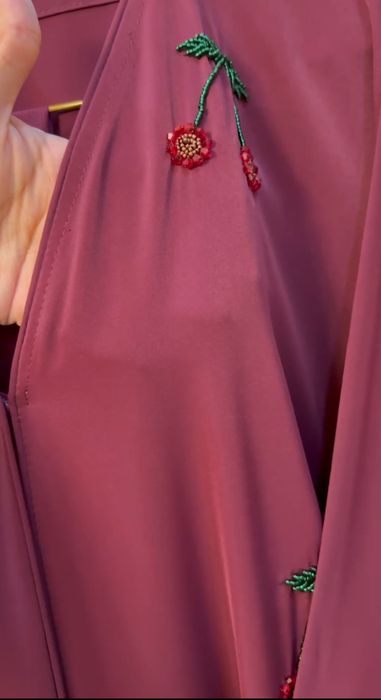 Bordo rangli nafis dubay abayasi