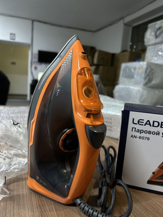 Утюг Leadbros AH-6078