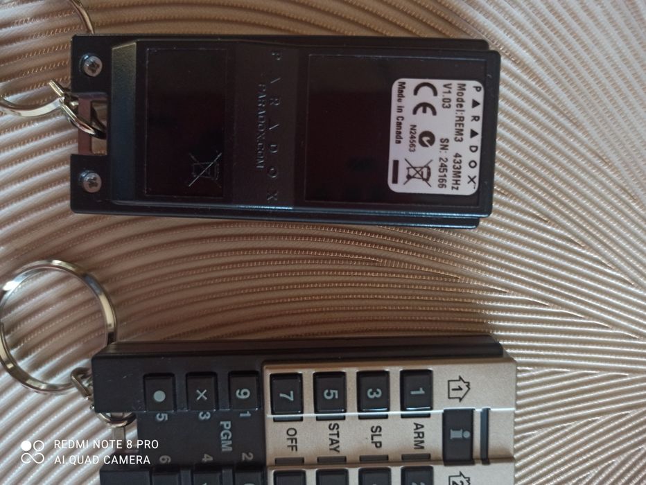 Брелок сигнализации PARADOX REM3