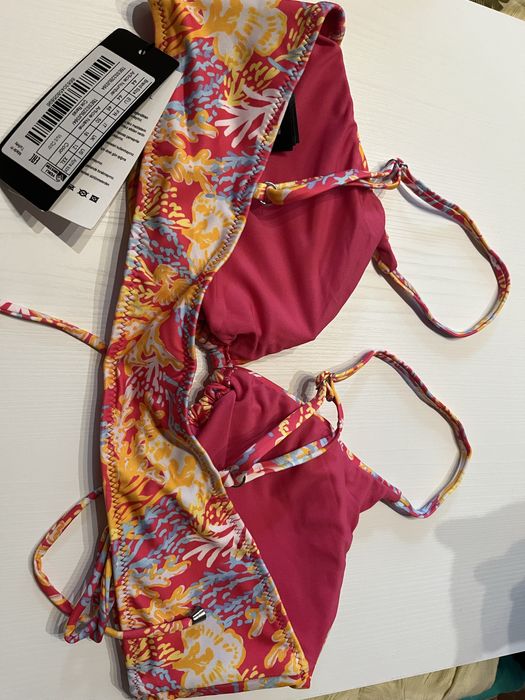 Sutien de baie nou marimea 44