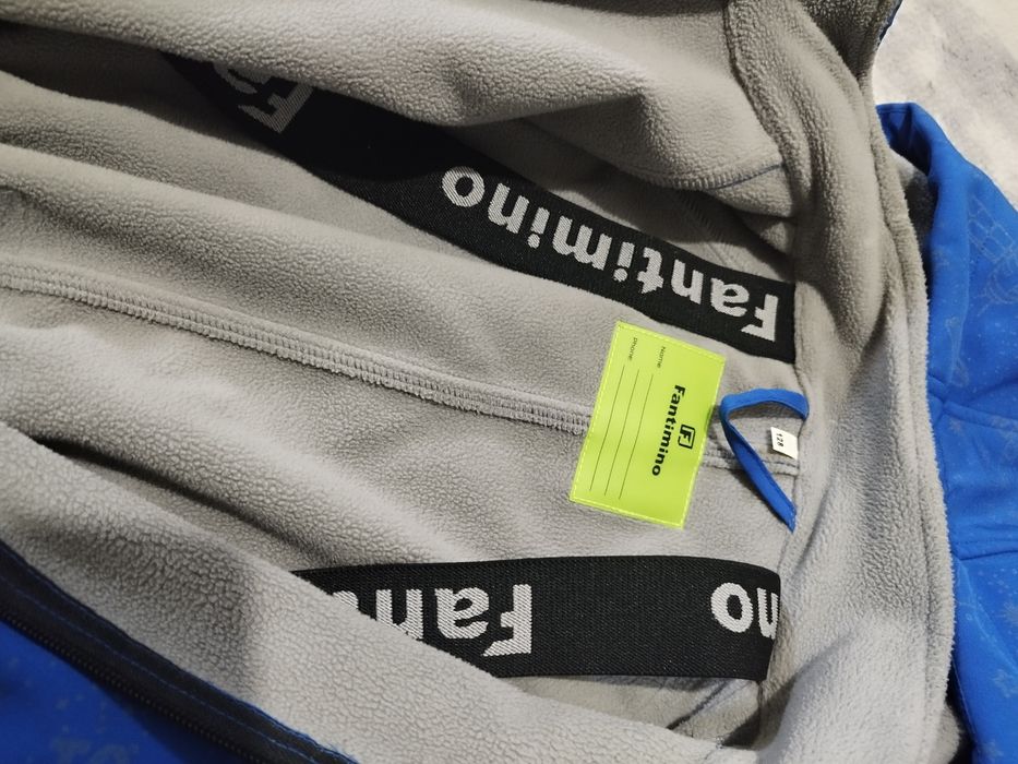 Продам комбинезон для мальчика