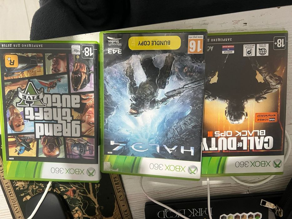 Продам xbox 360 с дисками