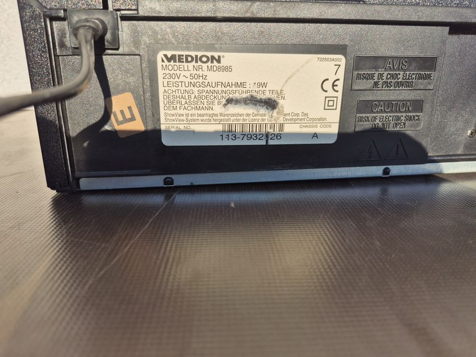 Vând video recorder marca Medion model MD- 8985 made in Germany