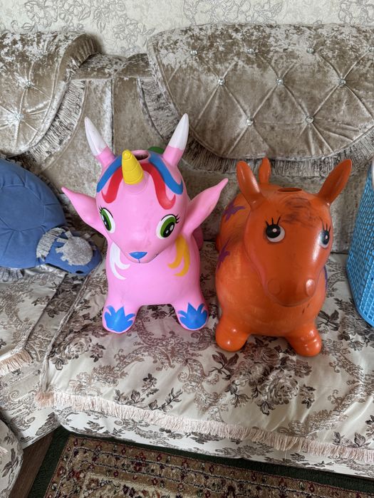 Резиновые лошадки по 2000тг