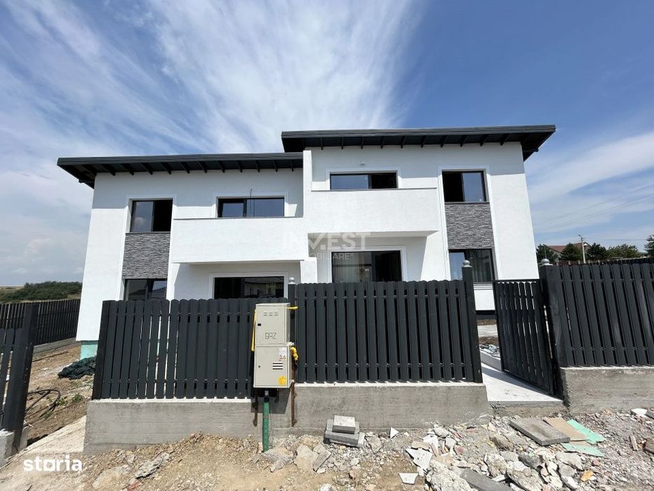 Casa de vanzare 3 camere, 2 bai. +45mp posibilitate Mansardare. Popas