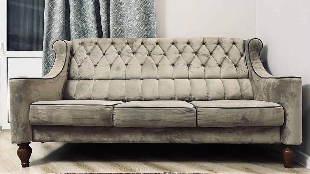 Диван для гостиной