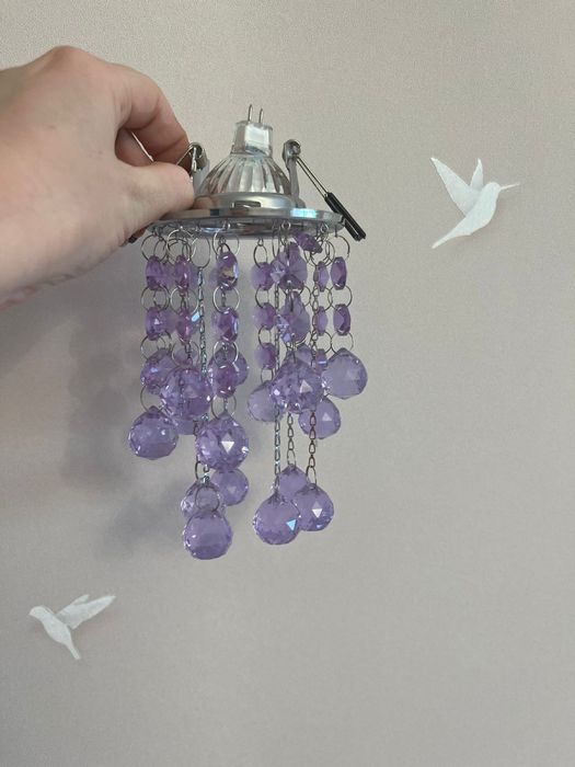 Красивые споты с хрусталем.