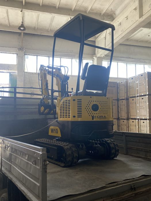 Мини экскаватор Fora W10