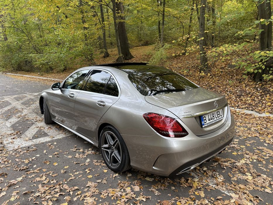 Mercedes-Benz C 180 9G - TRONIC !!