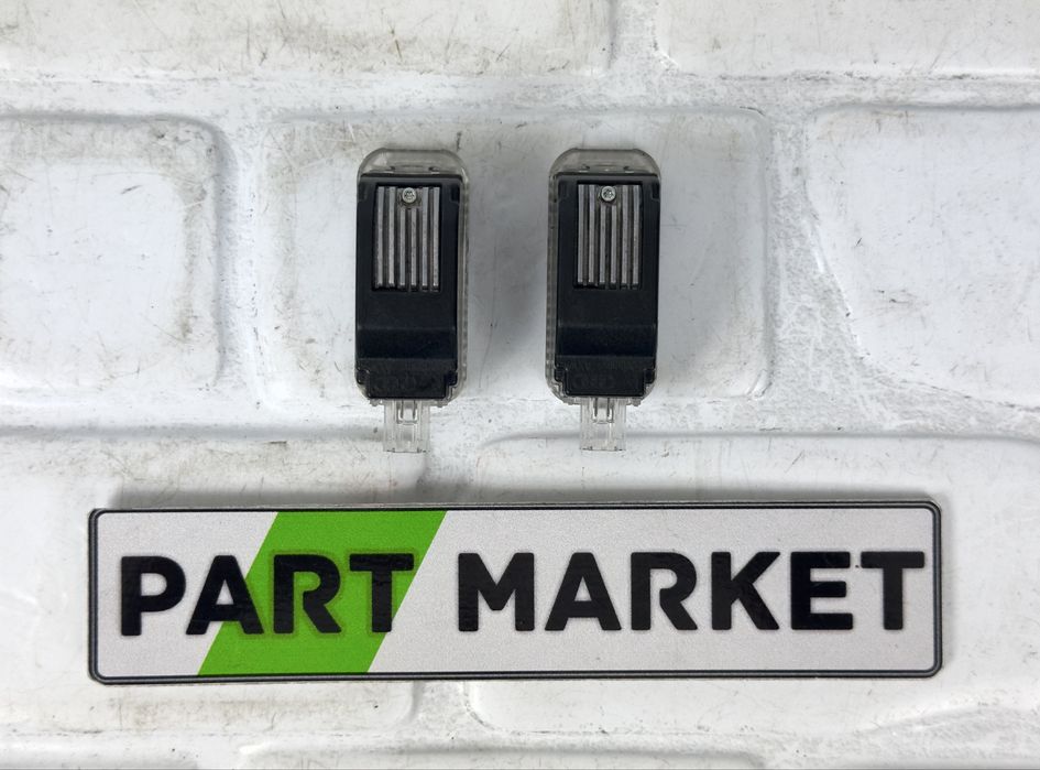 Подсветки за врата AUDI A3 A4 A5 A6 A7 Q3 Q5 Q7 Q8 4G0052134D 4G0052135D