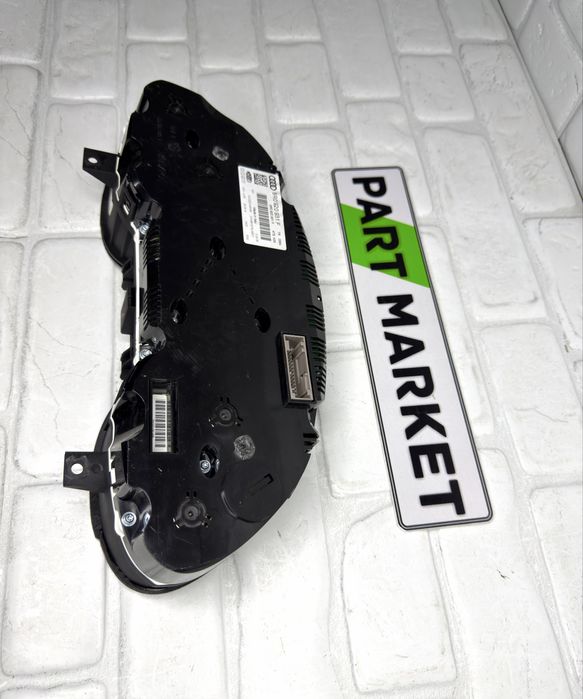 Километраж AUDI SQ5 8R 8R0920931F