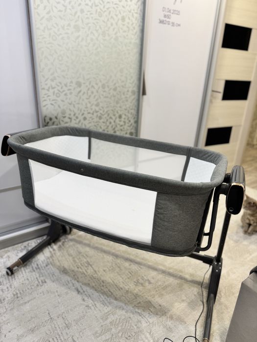 Продам детскую кроватку Kidilo