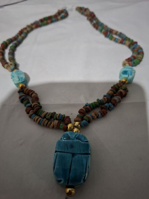 Colier Egipt scarabeu 32 cm lungime la dublu
