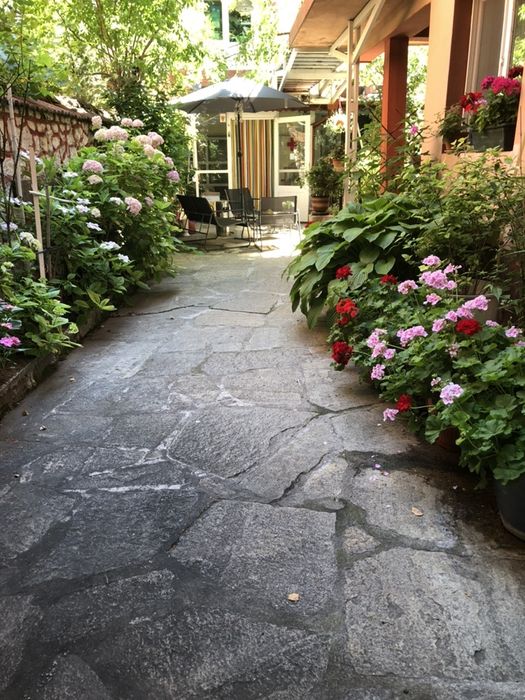 Продава се Къща в Хасково, Възраждане - 340 кв.м за 308 €/кв.м - Снимка #11