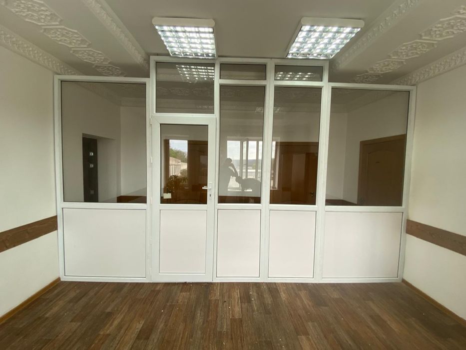 Пластиковые перегородки окна двери балконы