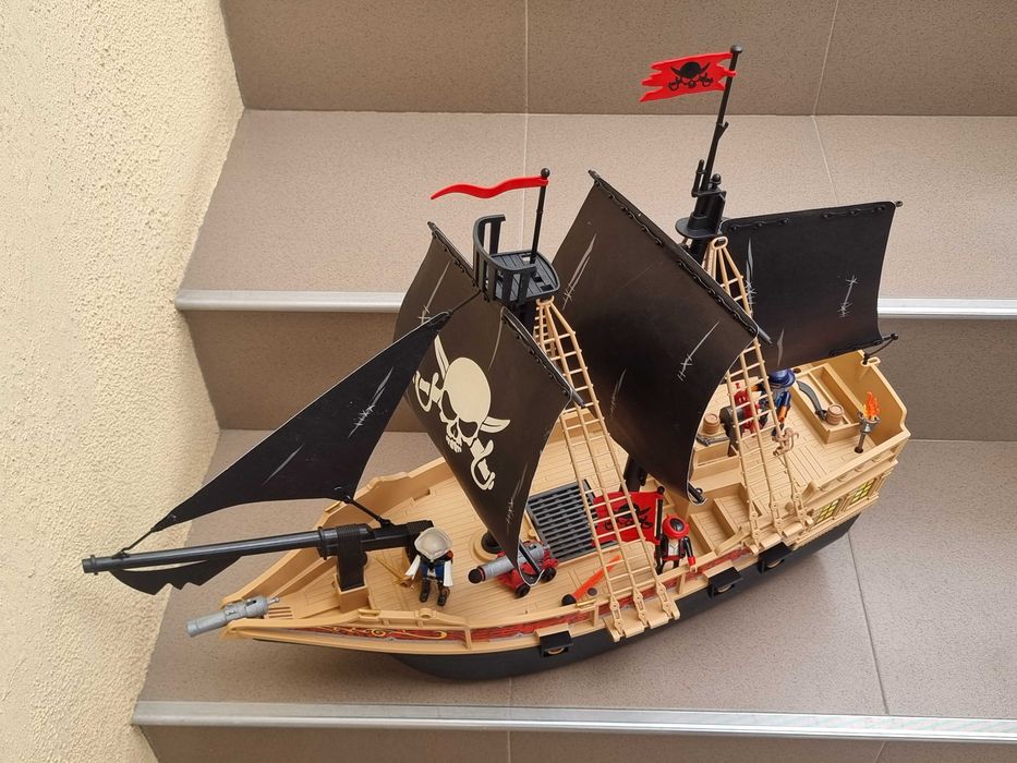 Vapor pirati Playmobil 6678 Floating Pirate Riders Ship