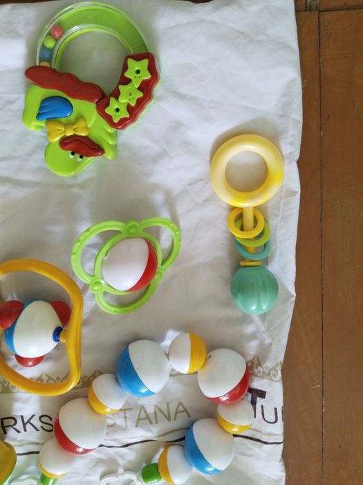 Погремушки и свистульки